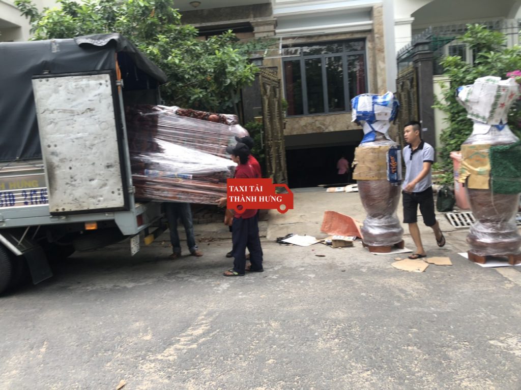 chuyển nhà thành hưng,Taxi tải Thành Hưng quận Bình Tân luôn hỗ trợ khách hàng